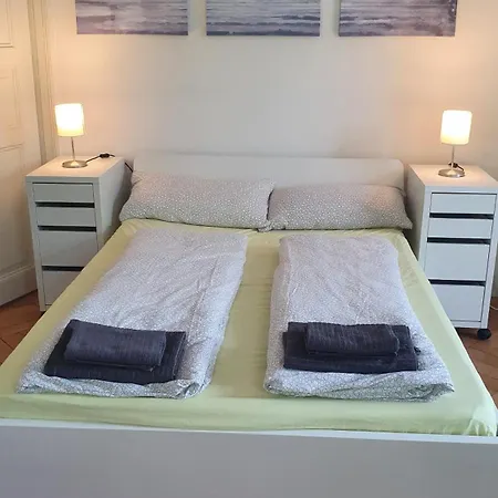 Apartment Grosses Haus Mit 3 Innenstadt