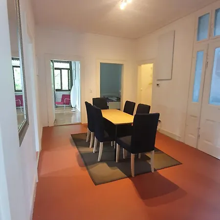 Grosses Haus Mit 3 Innenstadt