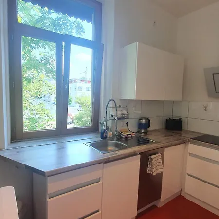 Grosses Haus Mit 3 Innenstadt