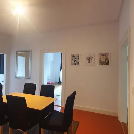 Grosses Haus Mit 3 Innenstadt * Ravensburg