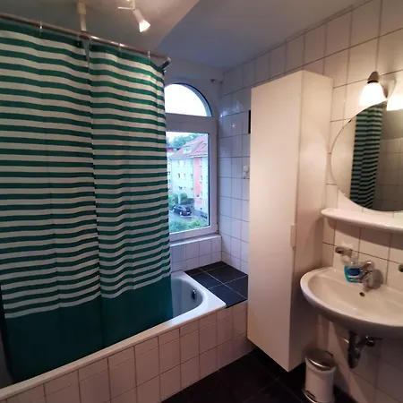 Grosses Haus Mit 3 Innenstadt *